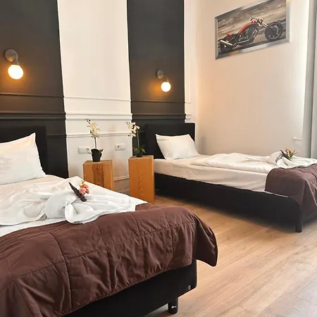 Granada Hotel 3*