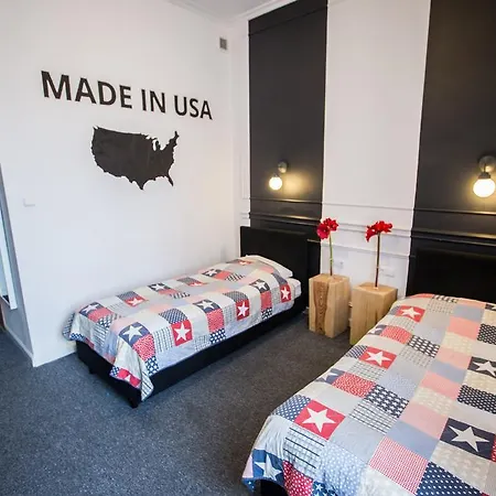 Granada מלון אוסטרוב וילקופולסקי