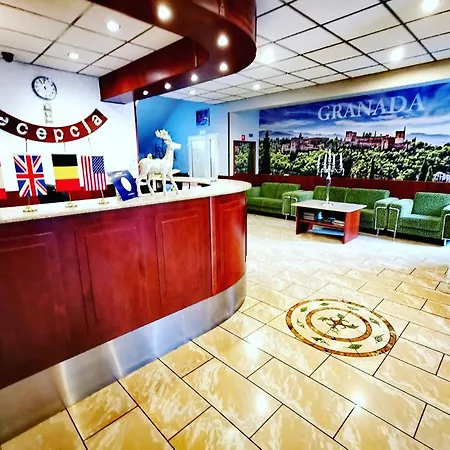 Granada Hotel 3*