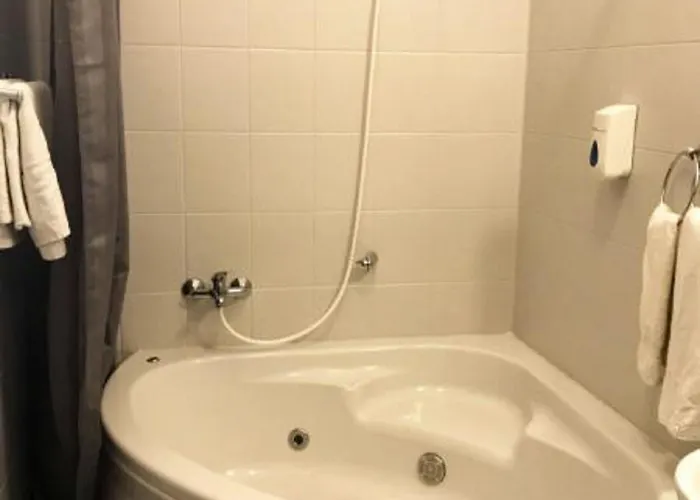 Hotel Granada Ostrow Wielkopolski